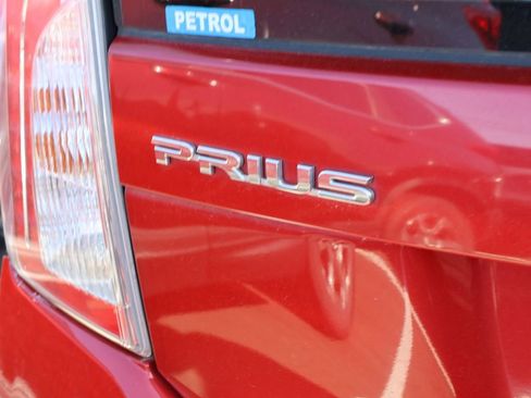 Used 2013 Toyota Prius Two FWD image 8