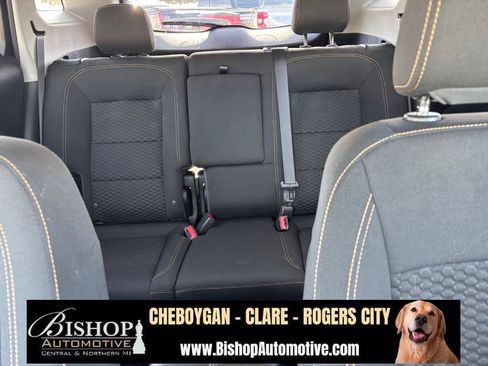 Used 2021 GMC Terrain SLE image 29