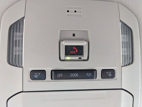 Used 2023 Toyota Highlander L image 55