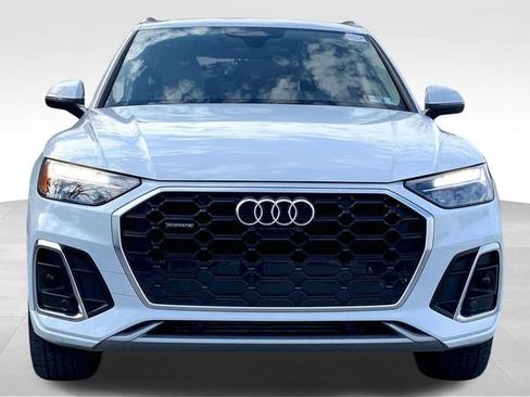 Certified 2023 Audi Q5 2.0T Premium Plus w/ Premium Plus Package image 3
