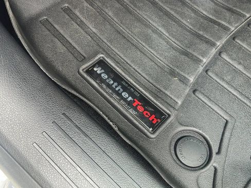 Used 2024 Mercedes-Benz GLS 450 4MATIC image 35