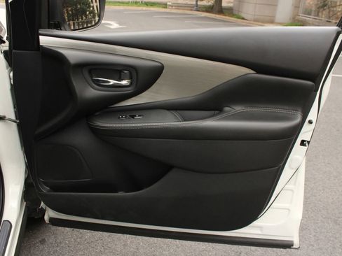 Used 2018 Nissan Murano S w/ Cargo Package FWD image 21
