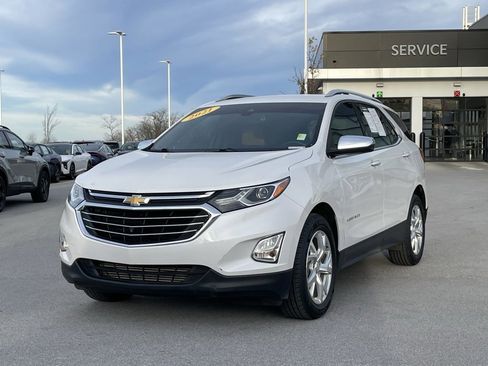 Used 2021 Chevrolet Equinox Premier image 3