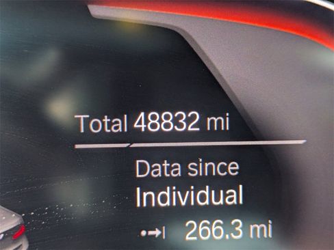 Used 2022 BMW 330i Sedan w/ Convenience Package image 30