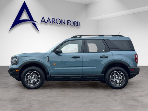 Used 2023 Ford Bronco Sport Badlands image 2