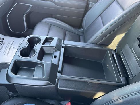 Used 2025 GMC Sierra 1500 SLT AWD/4WD image 38