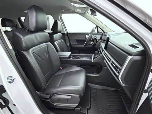 Used 2026 Hyundai Santa Fe SEL image 15