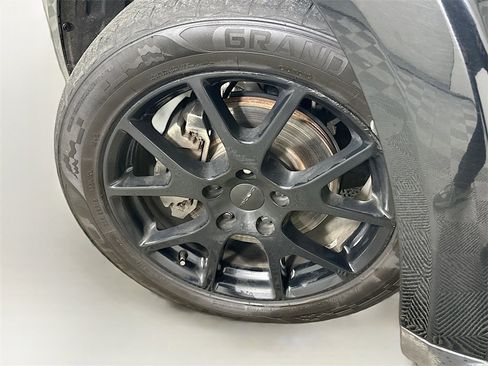 Used 2015 Dodge Journey R/T w/ Flexible Seating Group image 23