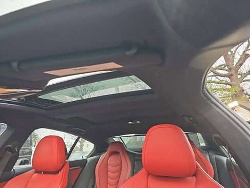 Used 2021 BMW M850i Gran Coupe xDrive M850i xDrive Gran Coupe M SPOR w/ Comfort Seating Package image 8