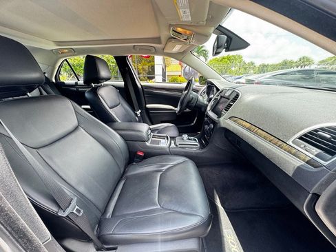 Used 2016 Chrysler 300 C w/ Light Group AWD/4WD image 16