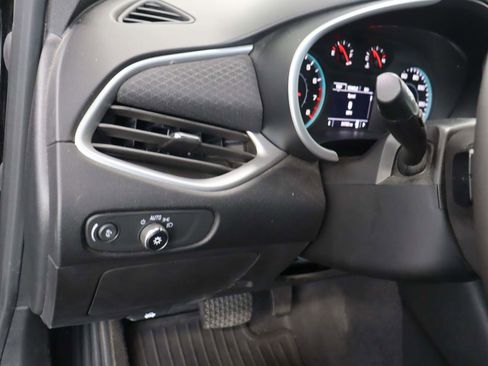 Used 2024 Chevrolet Malibu LT image 13