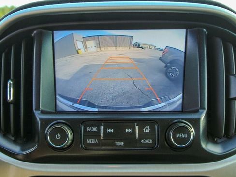Used 2016 GMC Canyon SLE w/ SLE Convenience Package RWD image 25