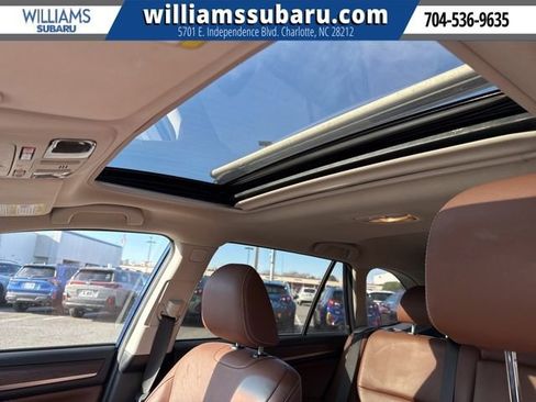 Used 2017 Subaru Outback 2.5i Touring w/ Popular Package #5A image 14