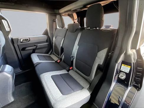 Used 2021 Ford Bronco 4-Door AWD/4WD image 19