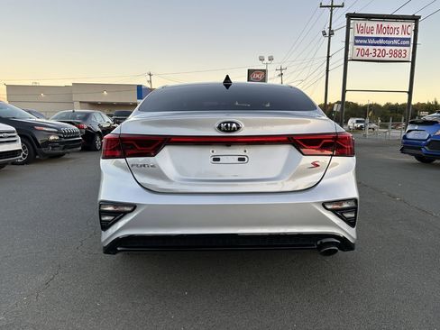 Used 2019 Kia Forte S w/ S Premium Package image 5