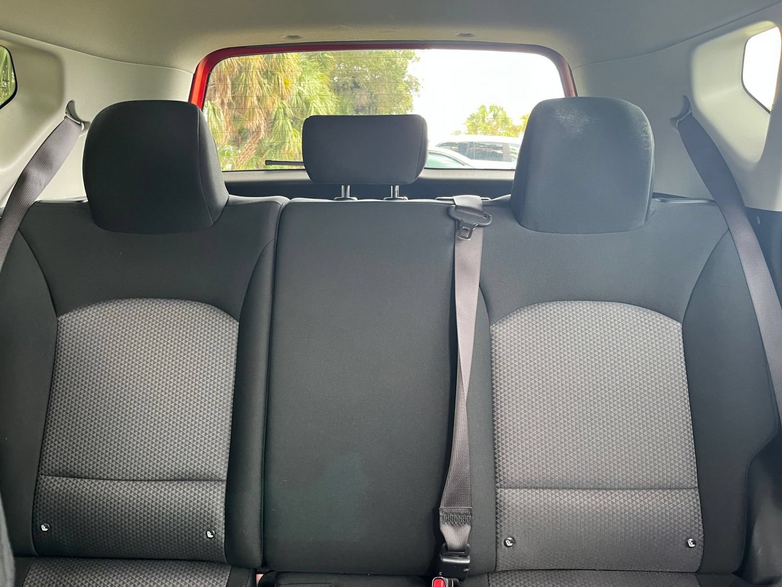 Used 2025 Kia Soul LX w/ LX Technology Package FWD image 35