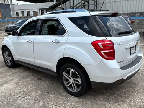 Used 2017 Chevrolet Equinox Premier w/ Enhanced Convenience Package FWD image 7