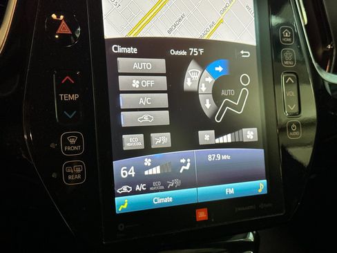 Used 2022 Toyota Prius Limited image 20