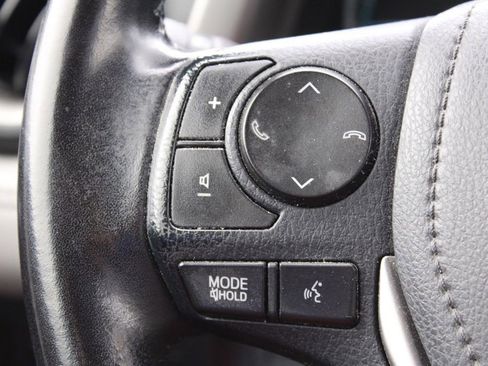 Used 2017 Toyota RAV4 XLE image 30