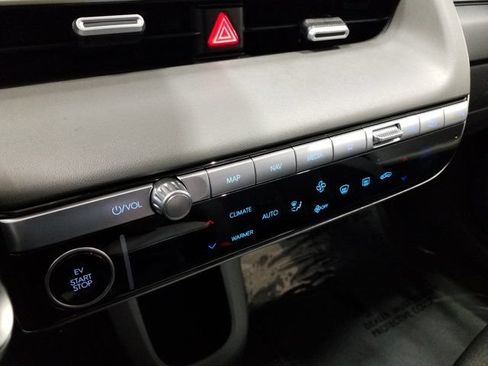 Certified 2024 Hyundai Ioniq 5 SEL RWD image 7