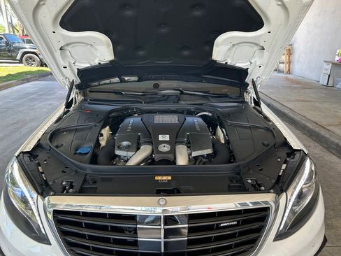 Used 2017 Mercedes-Benz S 63 AMG 4MATIC Sedan image 11