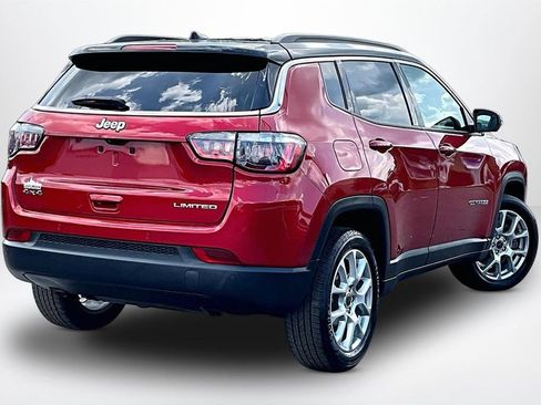 Used 2025 Jeep Compass Limited AWD/4WD image 6