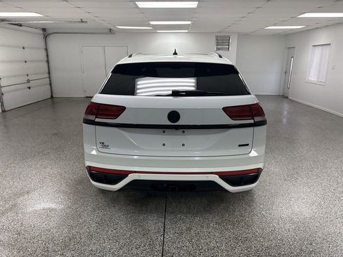Used 2022 Volkswagen Atlas Cross Sport SEL R-Line image 7
