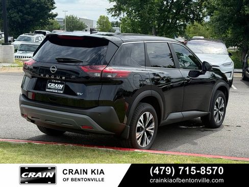 Used 2023 Nissan Rogue SV FWD image 7