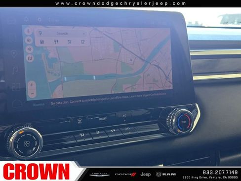 Used 2024 GMC Canyon Elevation image 13