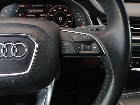 Used 2018 Audi Q7 3.0T Prestige w/ Prestige Package AWD/4WD image 25