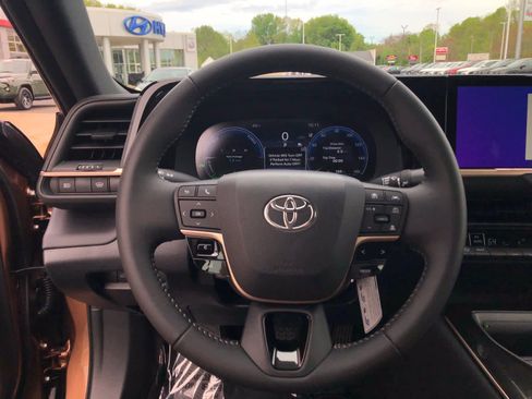 New 2026 Toyota Crown AWD/4WD image 12