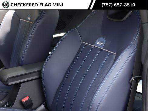 Used 2025 MINI Cooper S image 22