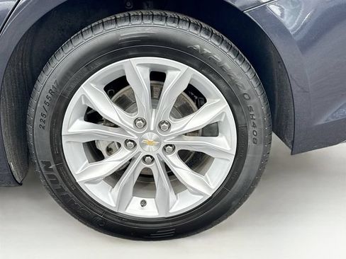 Used 2023 Chevrolet Malibu LT FWD image 36