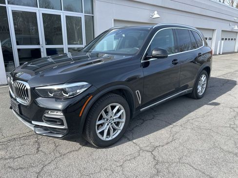 Used 2021 BMW X5 xDrive40i w/ Convenience Package image 1