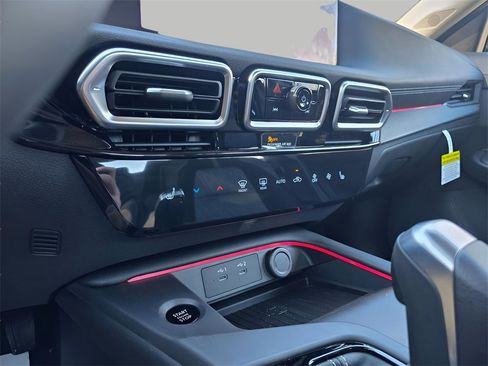 New 2026 Nissan Sentra SV image 23