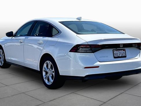 Used 2025 Honda Accord LX image 11