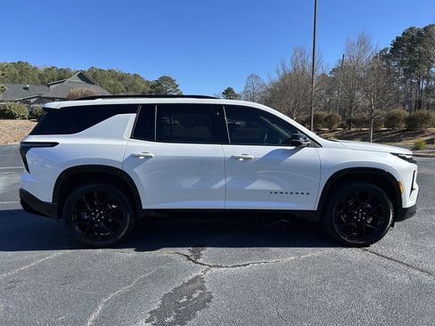 Used 2025 Chevrolet Traverse RS w/ LPO, Floor Liner Package image 24