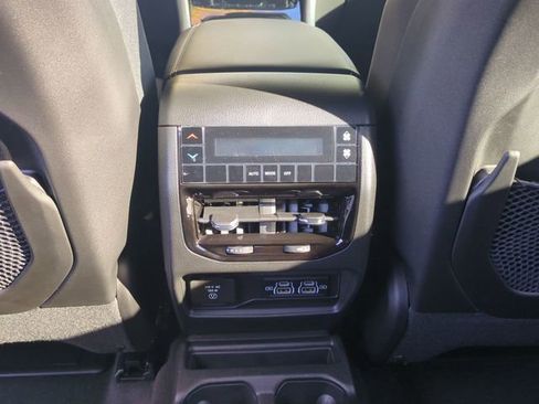 New 2025 Jeep Grand Cherokee L Laredo w/ Luxury Tech Group I image 28