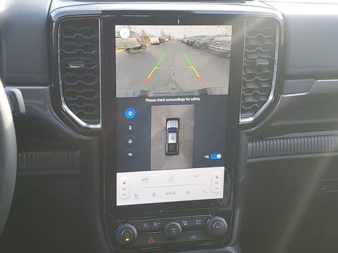 New 2025 Ford Ranger Lariat w/ Black Appearance Package image 20