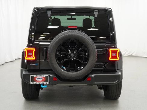 Certified 2023 Jeep Wrangler Unlimited Sahara w/ Cold Weather Group AWD/4WD image 10