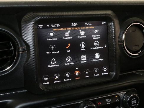 Used 2021 Jeep Wrangler Unlimited Sahara image 18