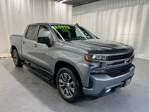 Used 2021 Chevrolet Silverado 1500 RST AWD/4WD image 3