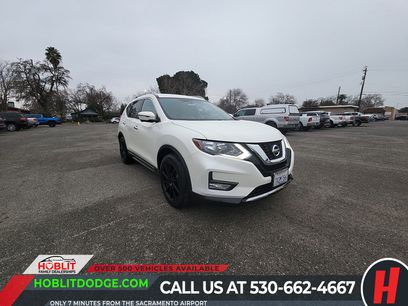 Used 2017 Nissan Rogue SL