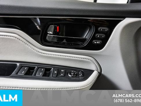 Used 2024 Honda Odyssey Touring image 51
