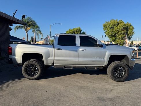 Used 2017 Chevrolet Silverado 1500 LT w/ All Star Edition AWD/4WD image 18