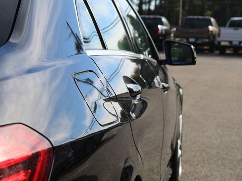 Used 2014 Mercedes-Benz E 350 Sedan image 35