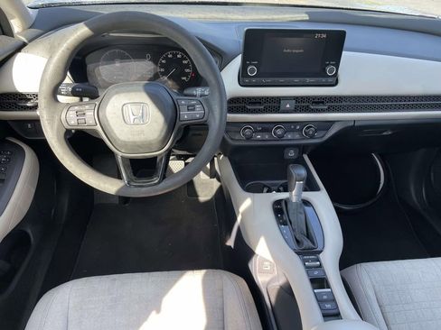Used 2023 Honda HR-V LX image 25