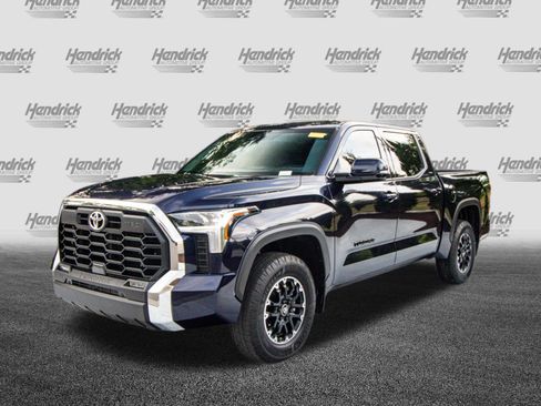 Used 2026 Toyota Tundra SR5 w/ TRD Off-Road Package AWD/4WD image 5