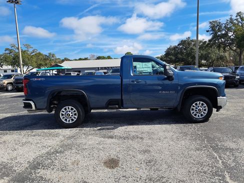 New 2025 Chevrolet Silverado 2500 LT image 3