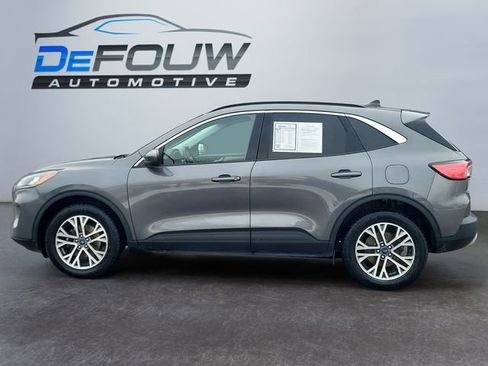 Used 2021 Ford Escape SEL w/ Class II Trailer Tow Package image 6